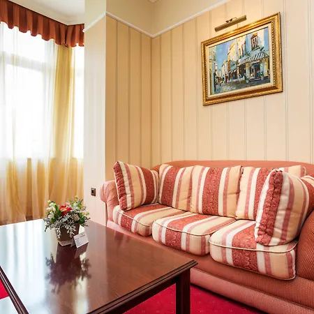 Boutique Splendid 3* Varna