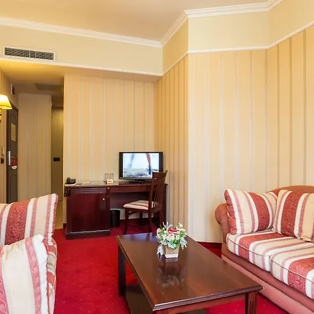 Boutique Splendid 3*